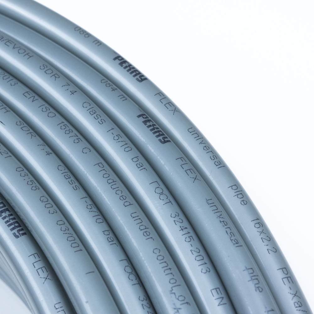 ����� ������������ ����� FLEX 32x4,4 ��, ����� 50 � ����� �� ������� ����������� PEX PEX