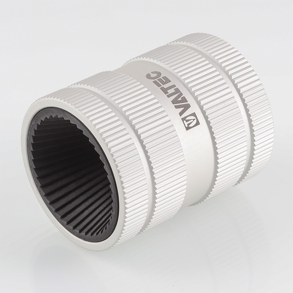 �������� ��������� �������� Zehnder Charleston 3050 �/� (32 ������)
