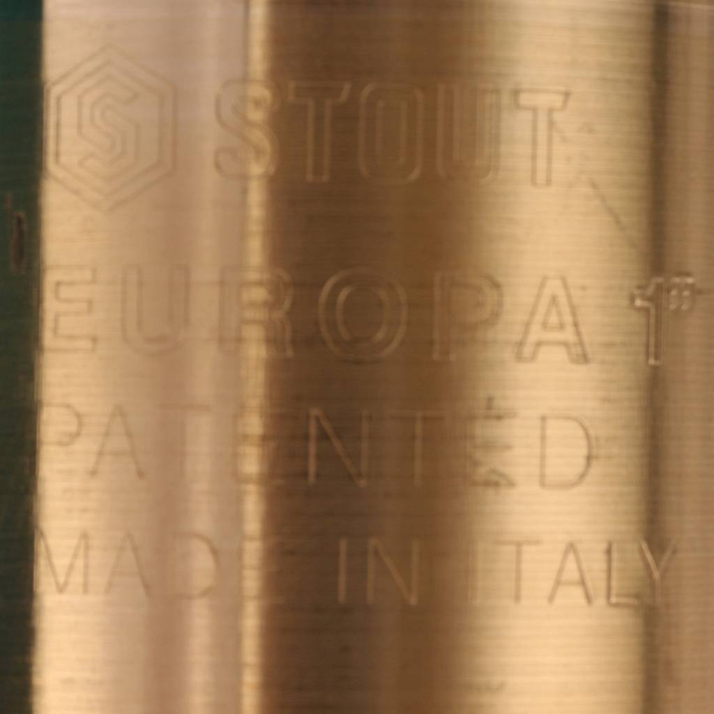 ������ �������� ��������� �������� STOUT 1 � ������������� ������